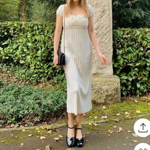 Lacemade Cream Pleated Knit Artemis Midi Dress Sz. S